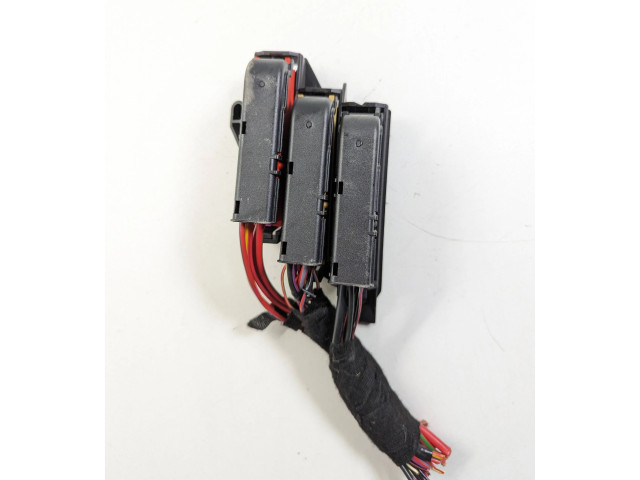 Блок предохранителей 8K0971845   Audi A5 8T 8F    