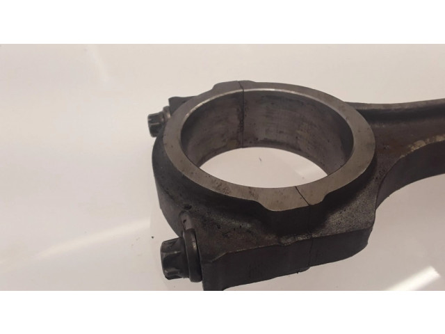 Píst 24655B   Ford Mondeo Mk III  pro naftový motor 2.0  