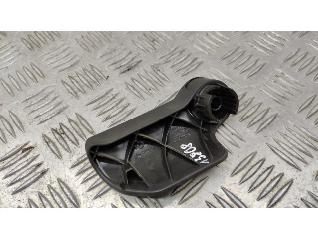 Ручка капота