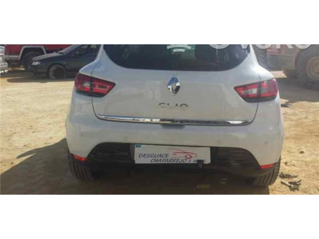 Комплект вентиляторов         Renault Clio III 