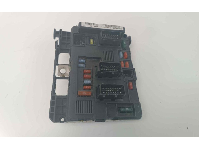 Pojistková skříňka Řídící jednotka BSM U118470002J, 965061858000   Citroen Berlingo 2002