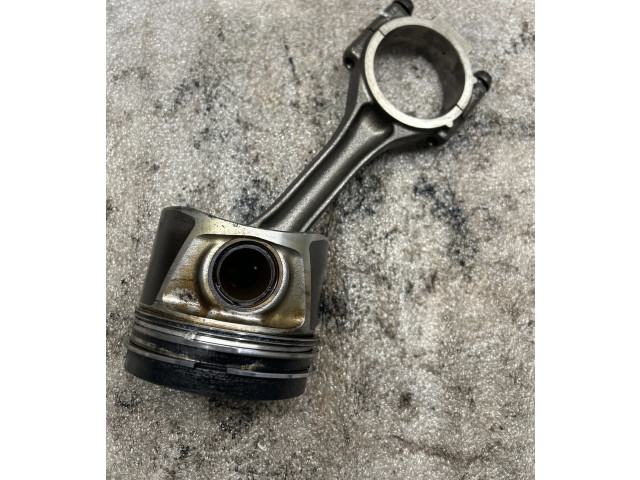 Píst Volkswagen Tiguan