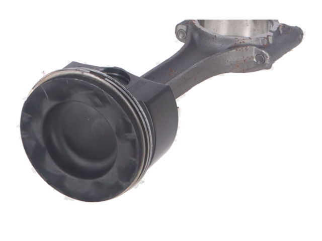 Поршень Шатун  05L105401K  Volkswagen PASSAT B8  