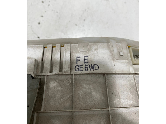 Панель приборов GE6WD, FEGE6WD Mazda 626
