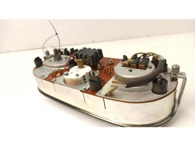 Přístrojová deska  Volkswagen K70 1973 481919033B, 3458284270  