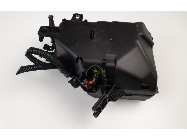 Блок предохранителей 50526940 Alfa Romeo Giulietta