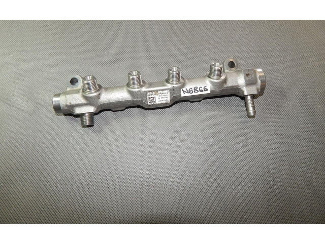 Vstřikovací lišta 04L086G Volkswagen Sharan