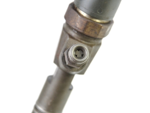 Vstřikovač 0445110300 Lancia Delta III pro naftový motor 1.6 198 A2.000 1.6 D Multijet