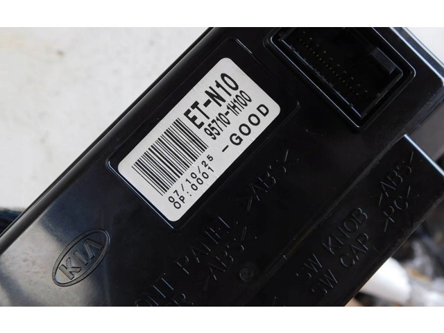 Дисплей 957101H100 KIA Ceed