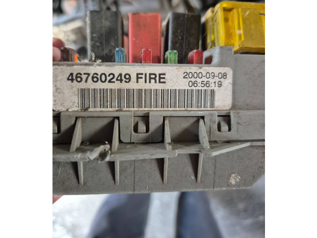   Pojistková skříňka 46760249   Fiat Punto (188) 2000