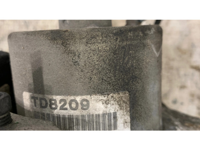 Блок АБС 476603Y505, 1801E0055 Nissan Maxima 2000-2004 года