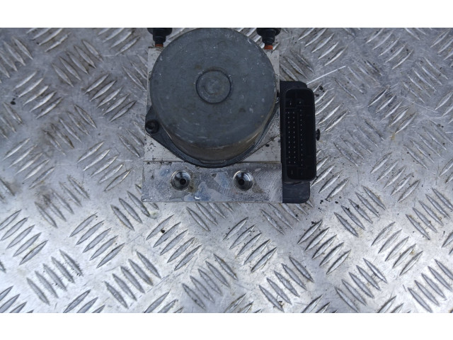 Блок АБС 6158945200   KIA  Ceed  2012 - 2018 года