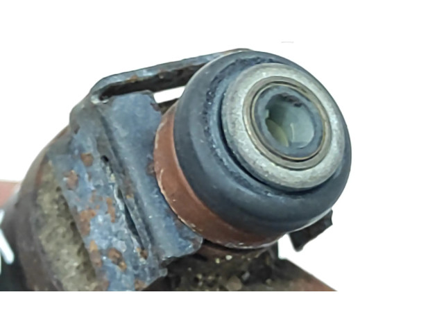 Форсунка 96332261    Chevrolet Nubira для бензинового двигателя  1.6