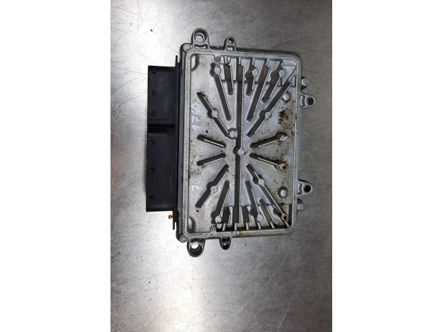 Блок управления двигателем Блок управления    Volvo V70