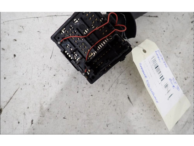 Ручка стеклоочистителей    Dacia Logan II