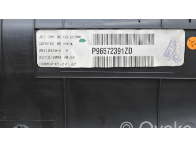 Панель приборов P96572391ZD, 11773902   Citroen C4 I       