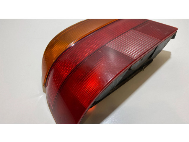 Задний фонарь  8358031, 2VP007240 01    BMW 5 E39   1996-2003 года