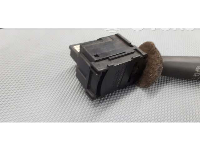 Ручка стеклоочистителей 9617169377   Peugeot 306