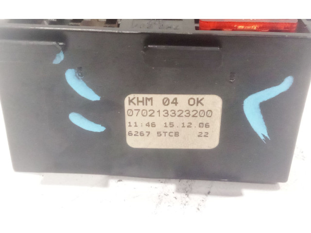 Pojistková skříňka Řídící jednotka BSM 070213323200 Volkswagen Transporter - Caravelle T5 2007