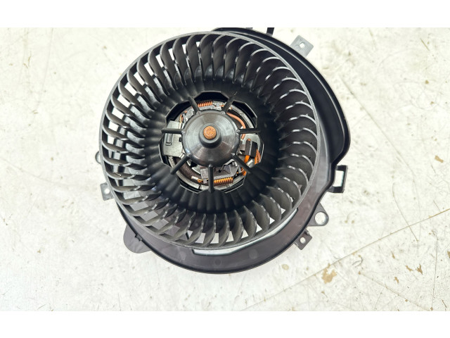 Вентилятор печки    3Q2819021, 3Q2819021   Volkswagen Golf VIII