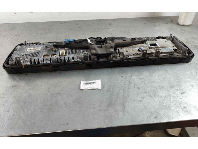 Přístrojová deska Mercedes-Benz S W222 2014 a2229002410