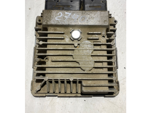 Řídící jednotka 03L906023PK, 5WP42946AA Volkswagen Caddy 2012