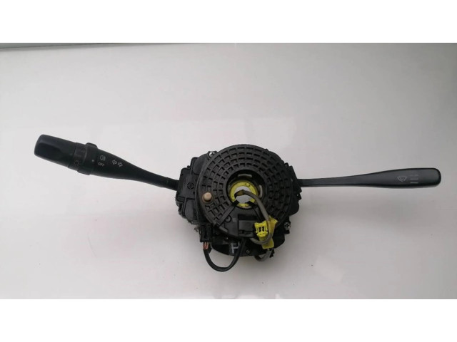 Мултифункционный включатель управления / ручка