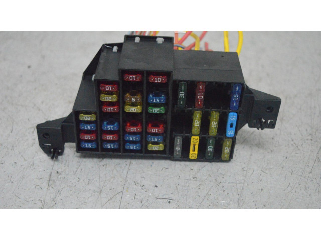 Блок предохранителей Renault Clio II