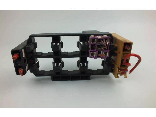 Pojistková skříňka 4A0937503C Audi A6 S6 C4 4A 1995