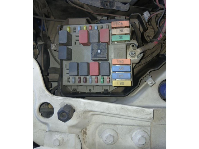 Pojistková skříňka Fiat Punto (188) 2008