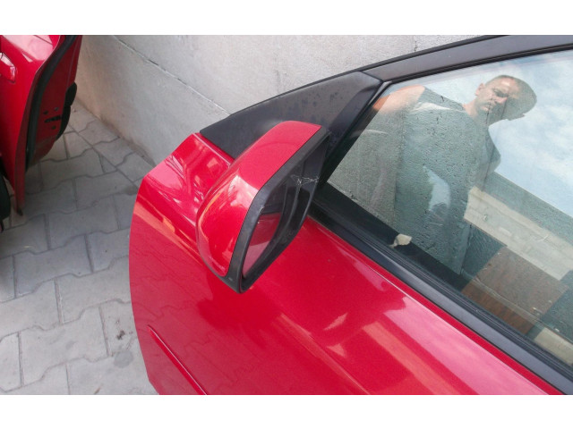 Зеркало электрическое Mazda 3 2019 - года