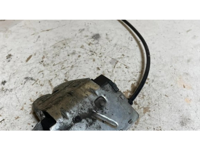 Замок задней крышки