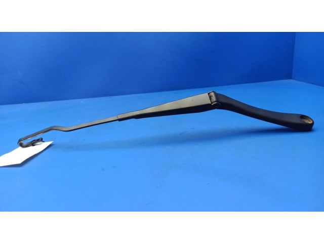 Ножка стеклоочистителей лобового стекла