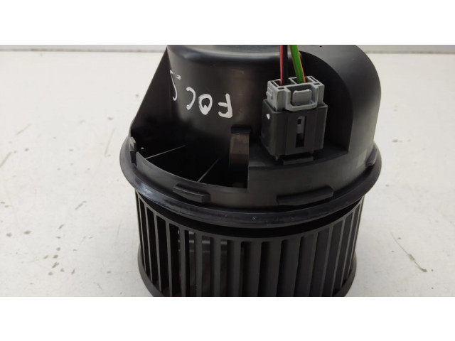 Вентилятор печки    3M5H18456EC, 1736007101   Ford Focus