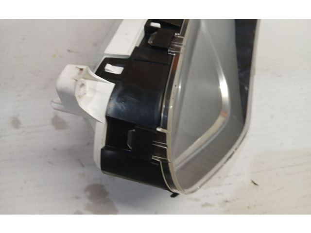 Панель приборов 982470828000   Peugeot 2008 I       