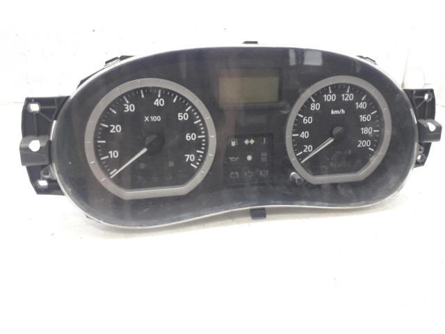 Панель приборов 8200377739 Dacia Logan I