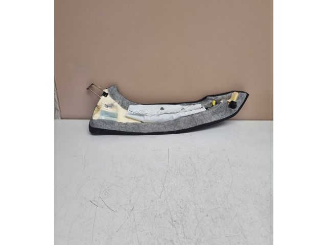 Подушка безопасности в сиденье 5E0885702 Skoda Octavia Mk3 (5E)