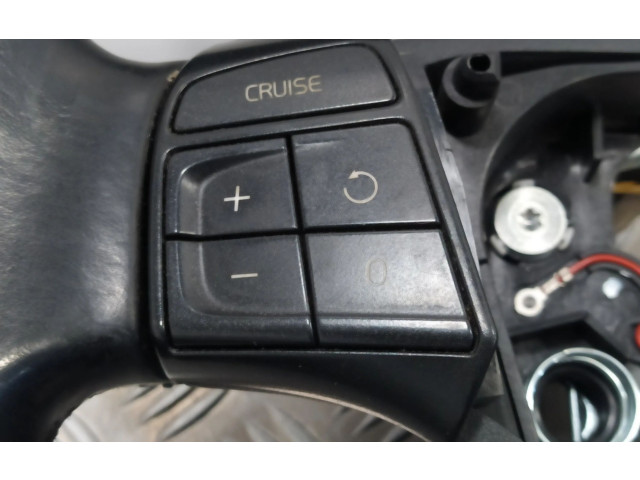 Руль Volvo C30  2010 - 2013 года PV55150060      