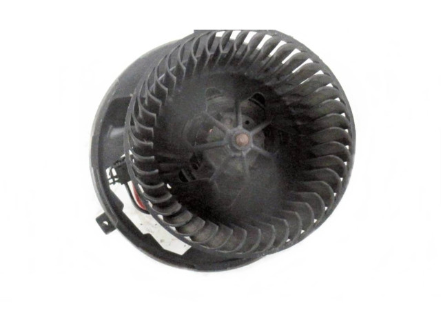 Вентилятор печки 1K1820015G, F997165A Skoda Octavia Mk2 (1Z)