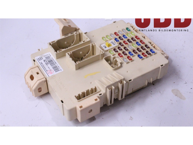 Блок предохранителей 91950A2130   KIA Ceed    