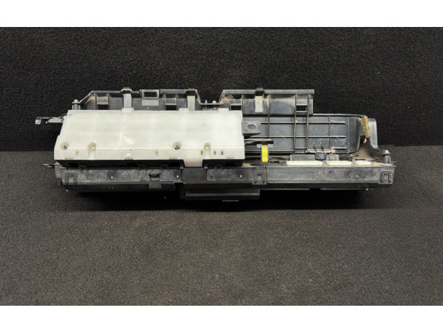 Přístrojová deska Toyota Prius (XW30) 2010 769166700