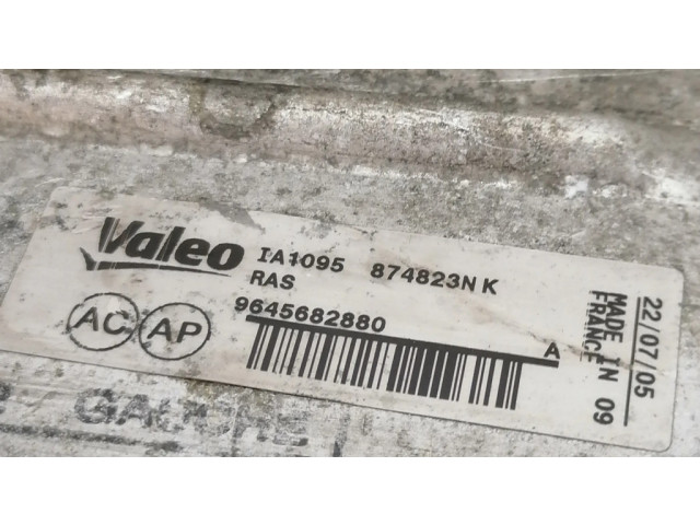 Интеркулер 9645682880, 874823NK Citroen C5 2.0