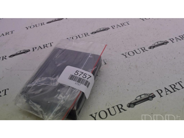   Pojistková skříňka 8921130020   Lexus GS 300 350 430 450H 2005