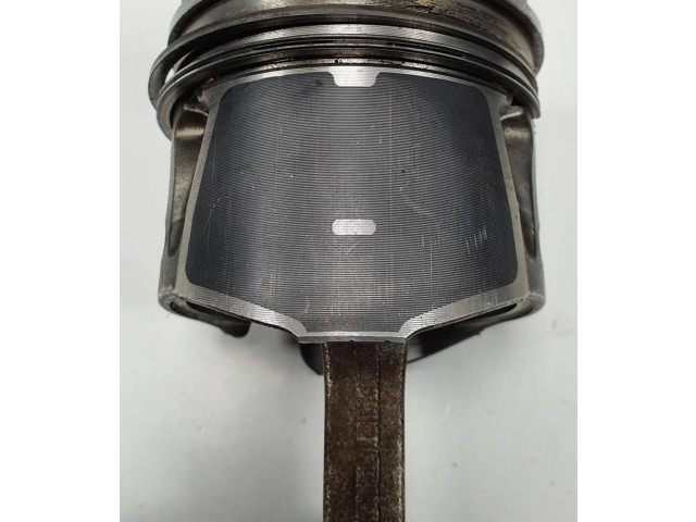 Píst 085190   Volvo S40     