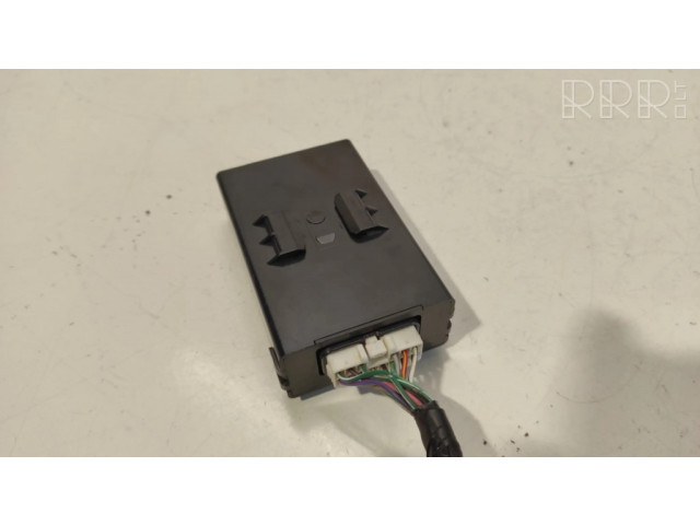 Блок управления климат-контролем MR460758, 2773000760 Mitsubishi Pajero