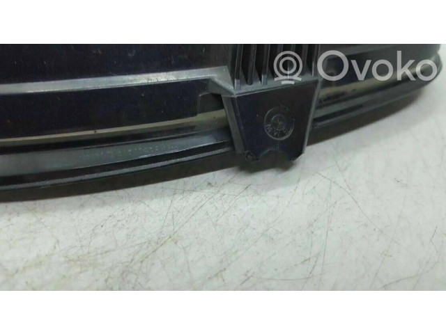 Přístrojová deska BMW 3 E36 1991 8375042, 6160583051