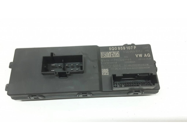 Блок управления крышки багажника