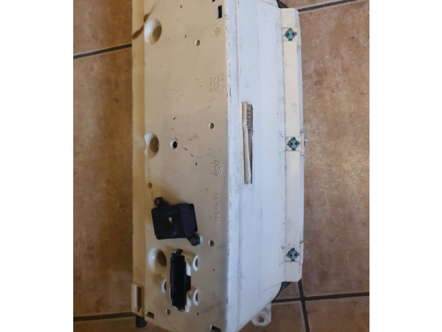 Přístrojová deska Volkswagen PASSAT B3 1991 357919033CS, 110008473016