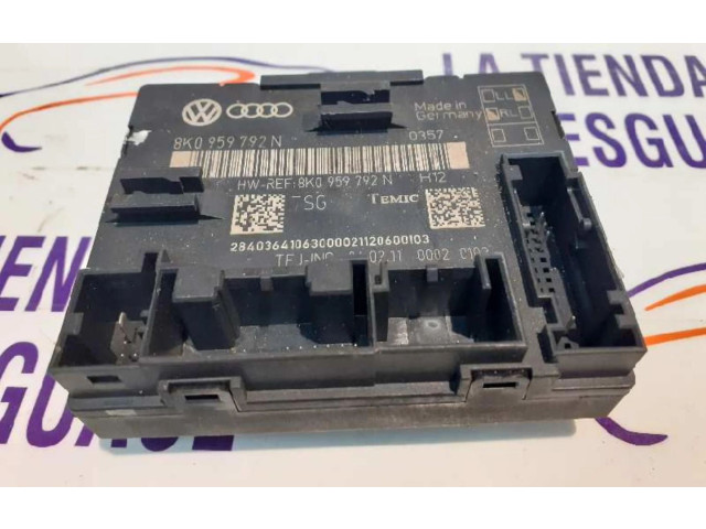 Блок комфорта Audi Q3 8U