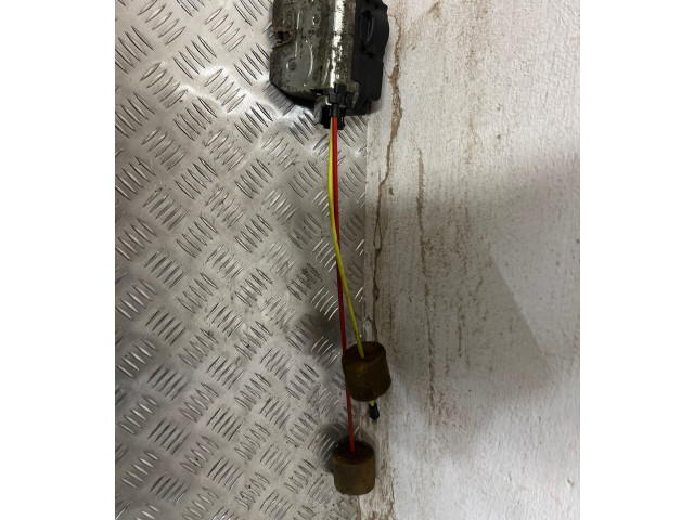 Zámek zadních dveří A211740, A2117400235 Mercedes-Benz E W211 2004